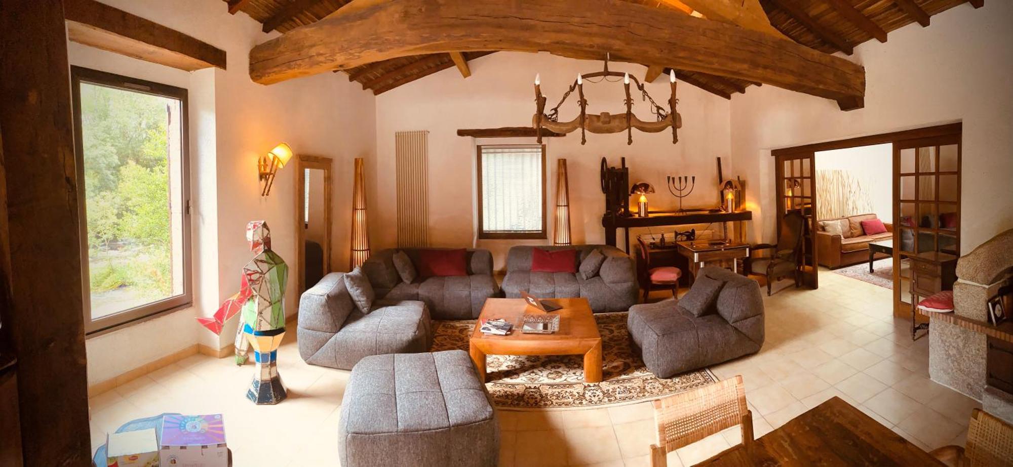 Le Moulin Du Guy, Proche Du Puy Dufou Bed & Breakfast Chanverrie Exterior photo